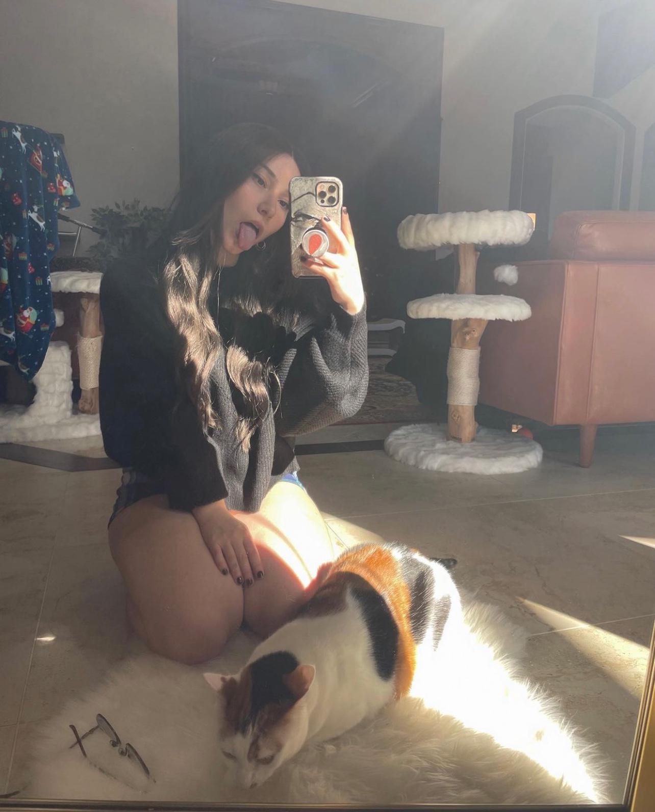 Escort ready to meet up Escort ready to meet up