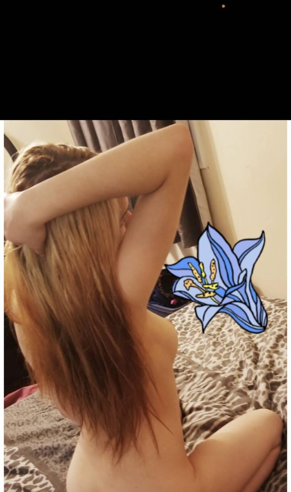 CHARM EXPERIENCE OF A LIFETIME FLEXIBLE BLOWJOBQUEEN CHARM EXPERIENCE OF A LIFETIME FLEXIBLE BLOWJOBQUEEN