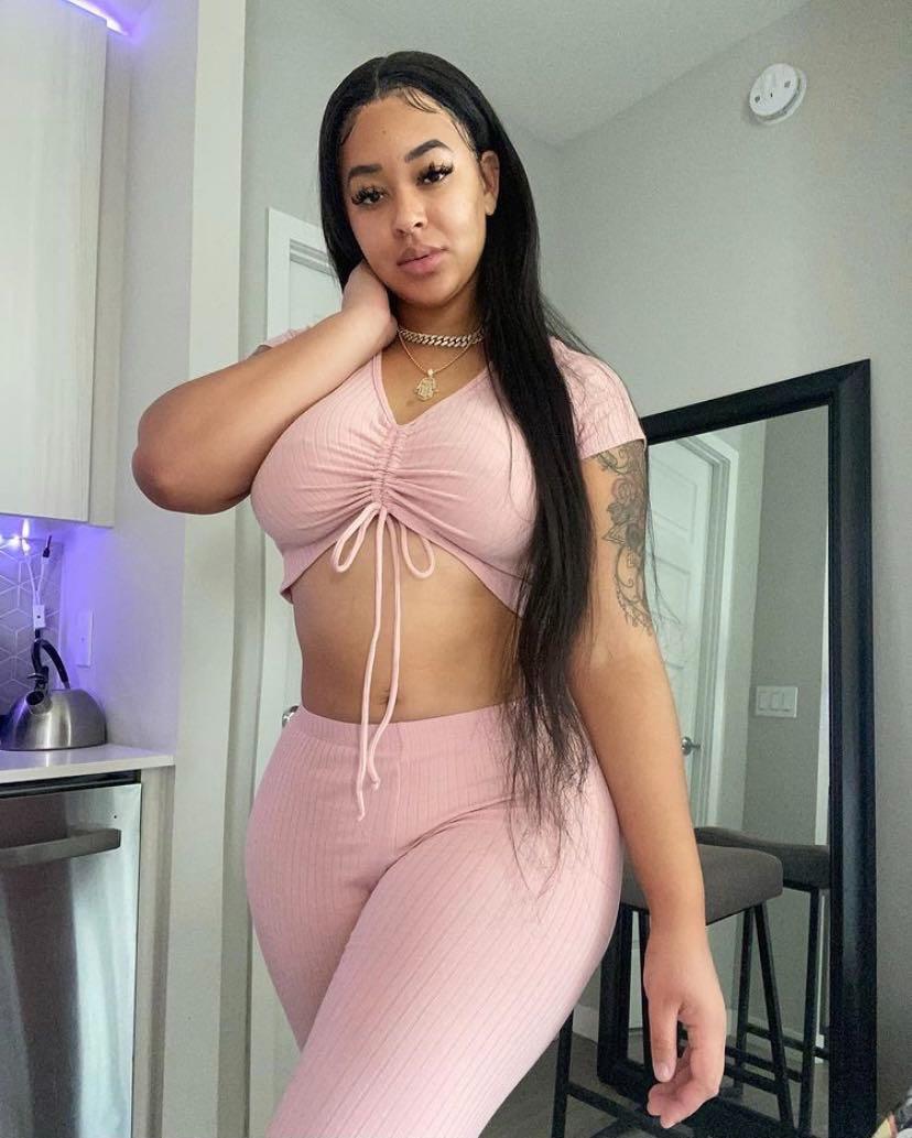 Available for sweet sex and good fuck π¦πππ
 Available for sweet sex and good fuck π¦πππ