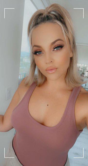 AVAILABLE FOR HOOKUP 🍑👅💋🤪🍆🍑 AVAILABLE FOR HOOKUP 🍑👅💋🤪🍆🍑