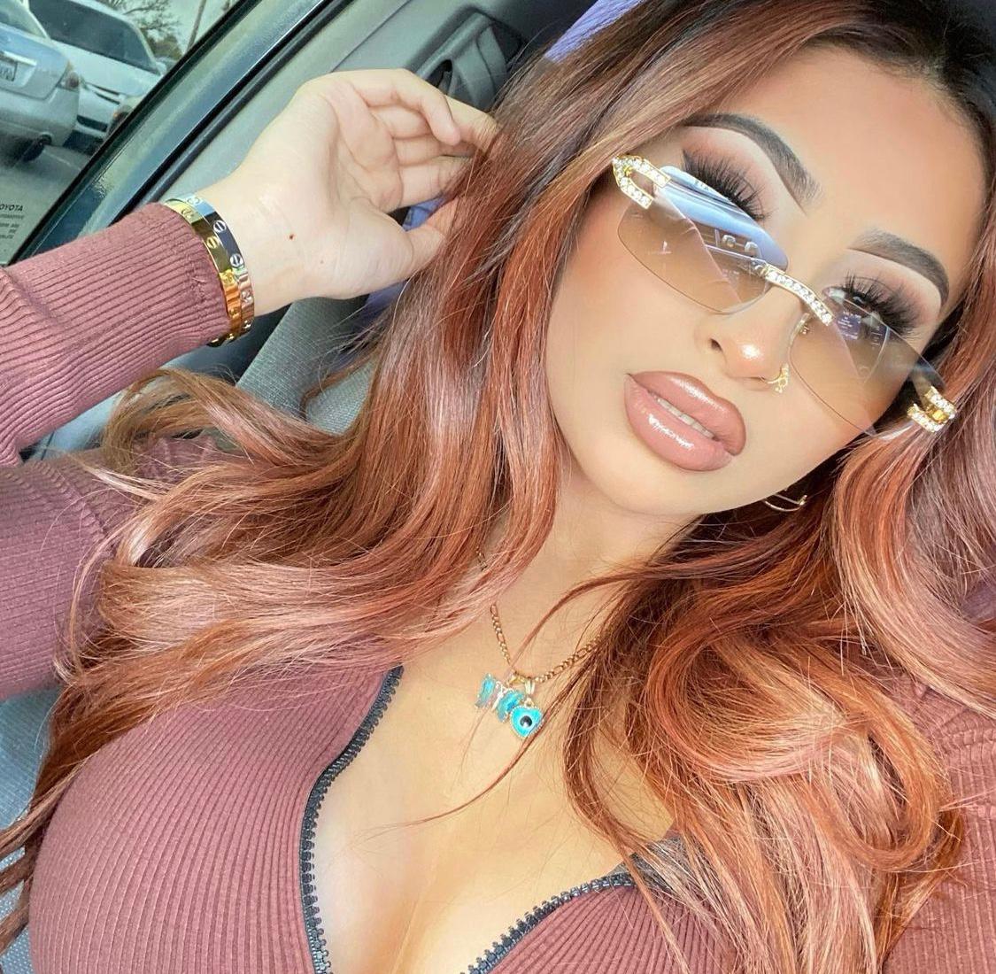 I’m available for 24 service I’m available for 24 service