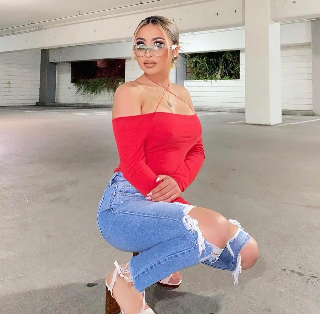 I’m available for 24 service I’m available for 24 service