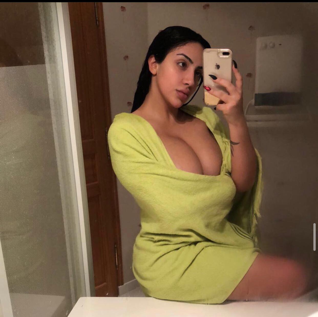 ๐๐Hi Iโm Anita Really sweet and polite Iโm down to anything ๐๐Hi Iโm Anita Really sweet and polite Iโm down to anything