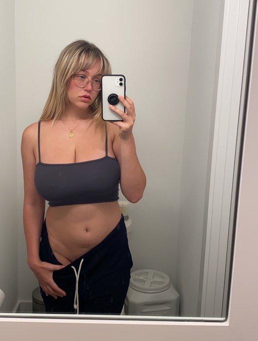 I’m marina and I’m here for hookups and don’t text me if you’re not in or ready I’m marina and I’m here for hookups and don’t text me if you’re not in or ready