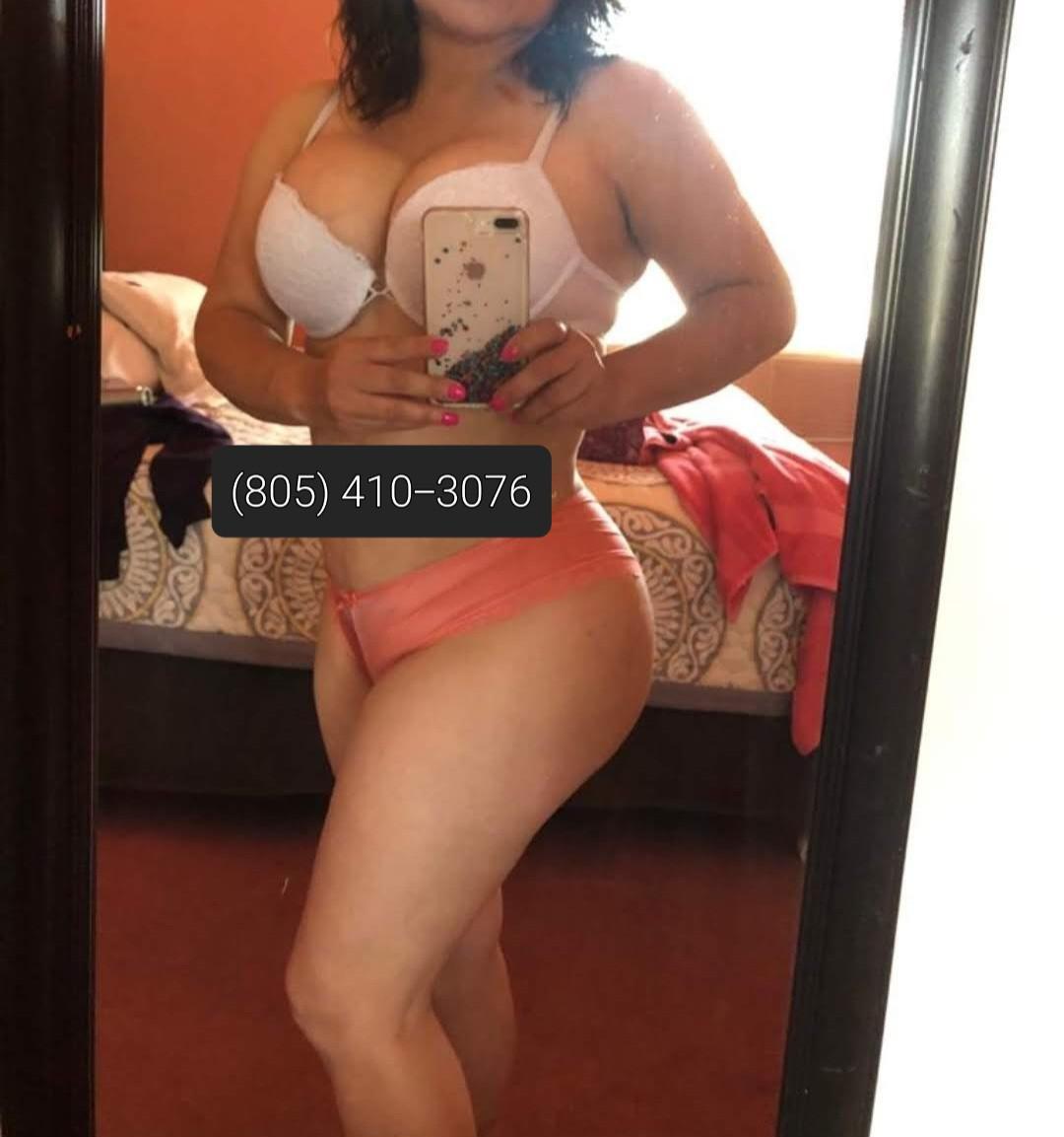 LATINA MILF First time visiting Thousand Oaks LATINA MILF First time visiting Thousand Oaks