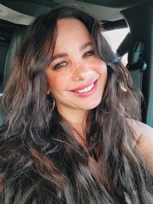 Available for hookup incall and outcall service Available for hookup incall and outcall service