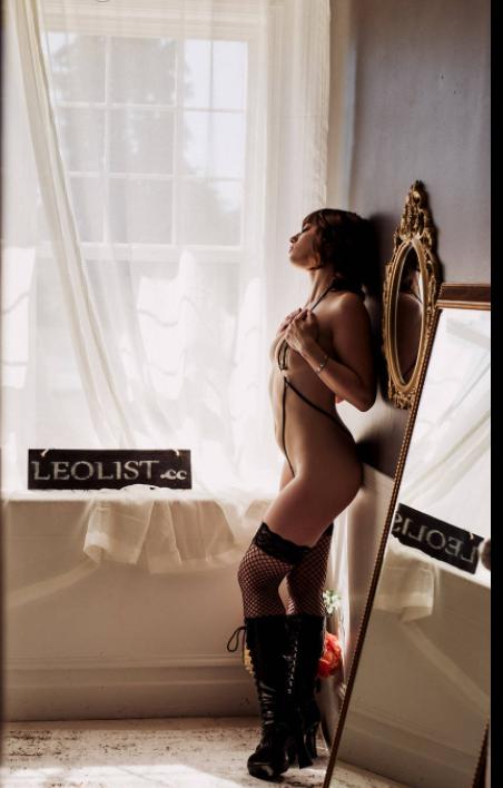 Intellectual Rare Package, Sensual Yaletown Girl Next Door】 Intellectual Rare Package, Sensual Yaletown Girl Next Door】