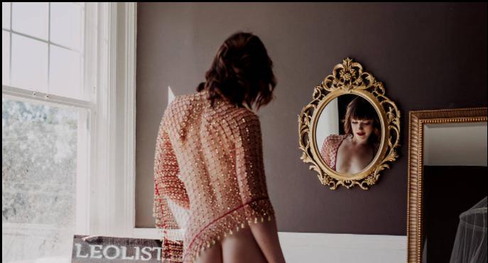 Intellectual Rare Package, Sensual Yaletown Girl Next Door】 Intellectual Rare Package, Sensual Yaletown Girl Next Door】