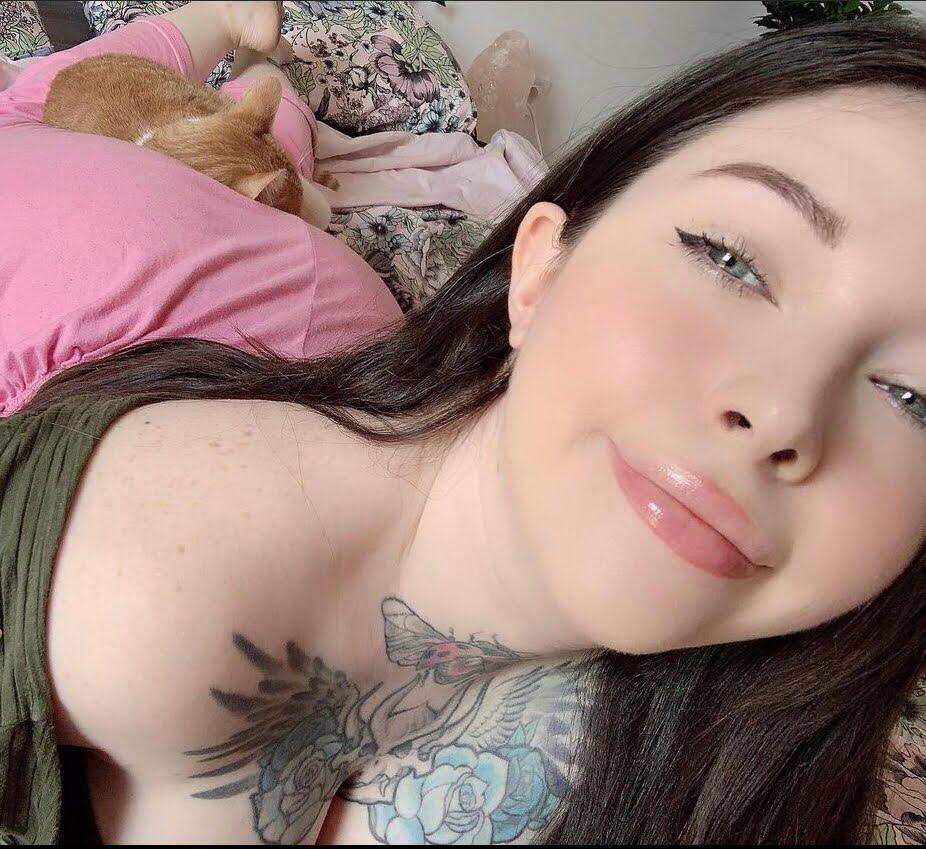 Are you stressed and need Some hot reliever? I’m a horny mature girl, I love squ Are you stressed and need Some hot reliever? I’m a horny mature girl, I love squ