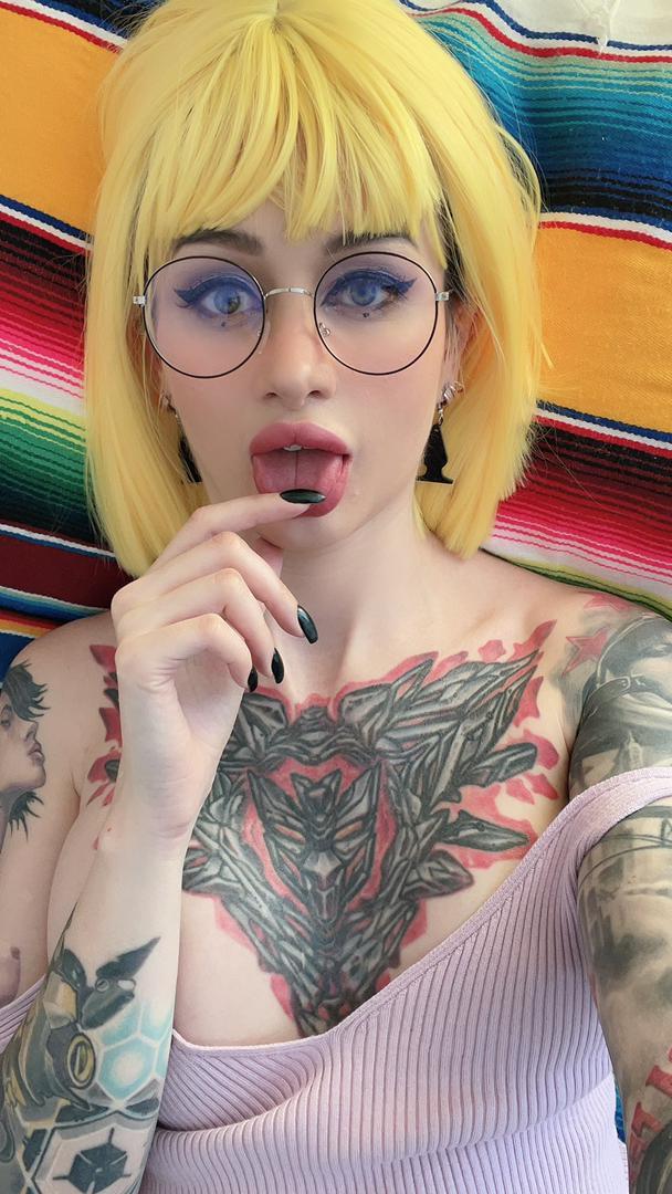 I'm available for hookups,body rubs,car meet and I offer escort quality service! I'm available for hookups,body rubs,car meet and I offer escort quality service!