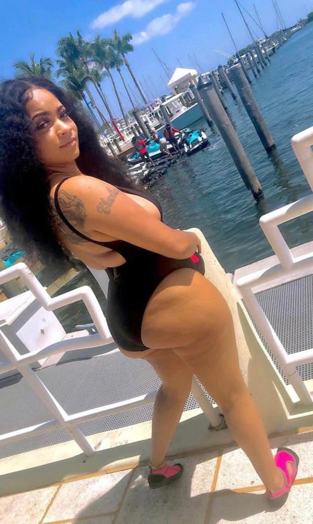 Hookup with me and get your wildest fantasies to life Hookup with me and get your wildest fantasies to life