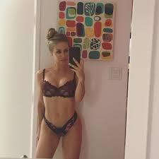 I'M AVAILABLE FOR BOTH INCALL AND OUTCALL SERVICE I'M AVAILABLE FOR BOTH INCALL AND OUTCALL SERVICE