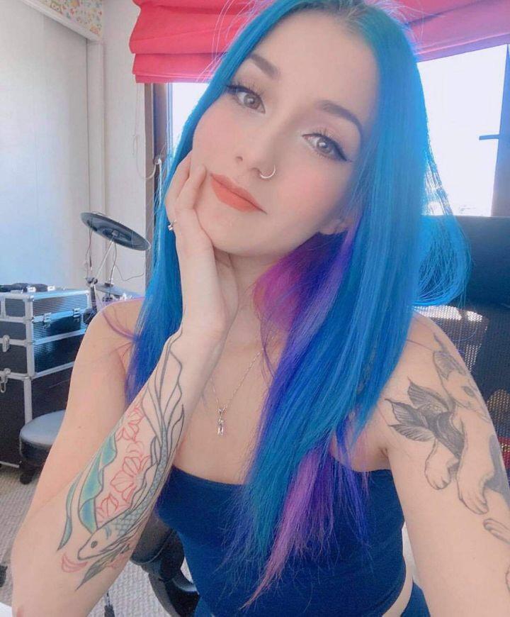 Am down for hookup now and I do charge add me up on snap at sexyqueenkeith or m Am down for hookup now and I do charge add me up on snap at sexyqueenkeith or m