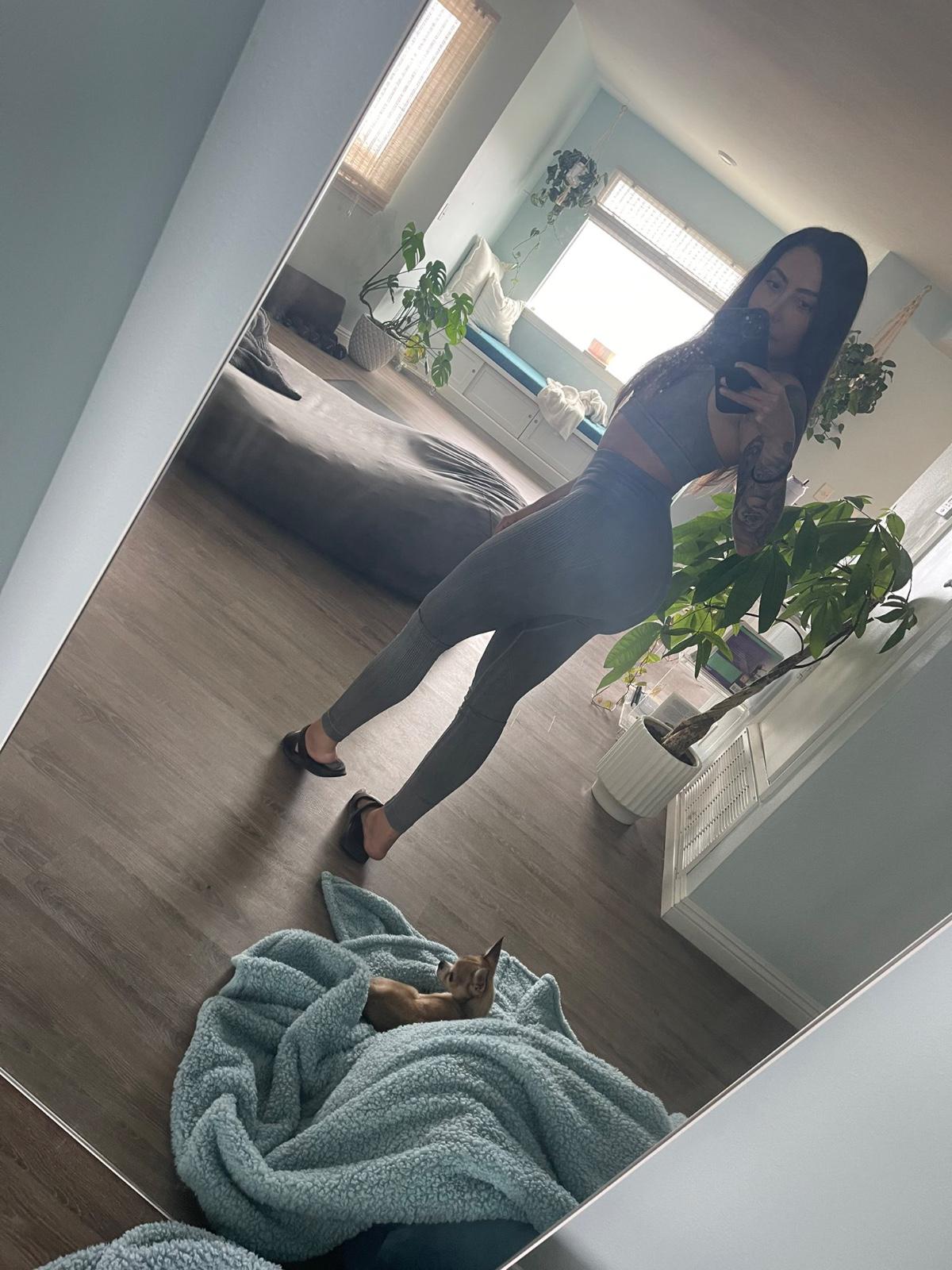 Escort available for hookup π¦π¦ Escort available for hookup π¦π¦