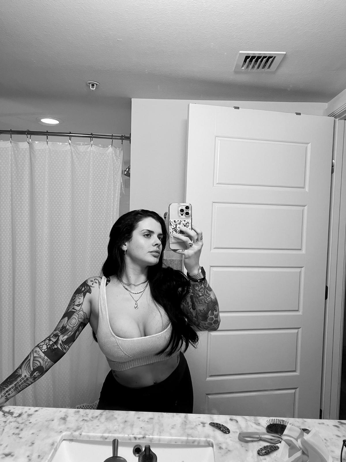 HOTBODY🔥MASSIVE SQUIRT🔥GIRL💯 ALWAYS AVAILABLE FOR HOOKUP🍆NAUGHTY FUN.. HOTBODY🔥MASSIVE SQUIRT🔥GIRL💯 ALWAYS AVAILABLE FOR HOOKUP🍆NAUGHTY FUN..