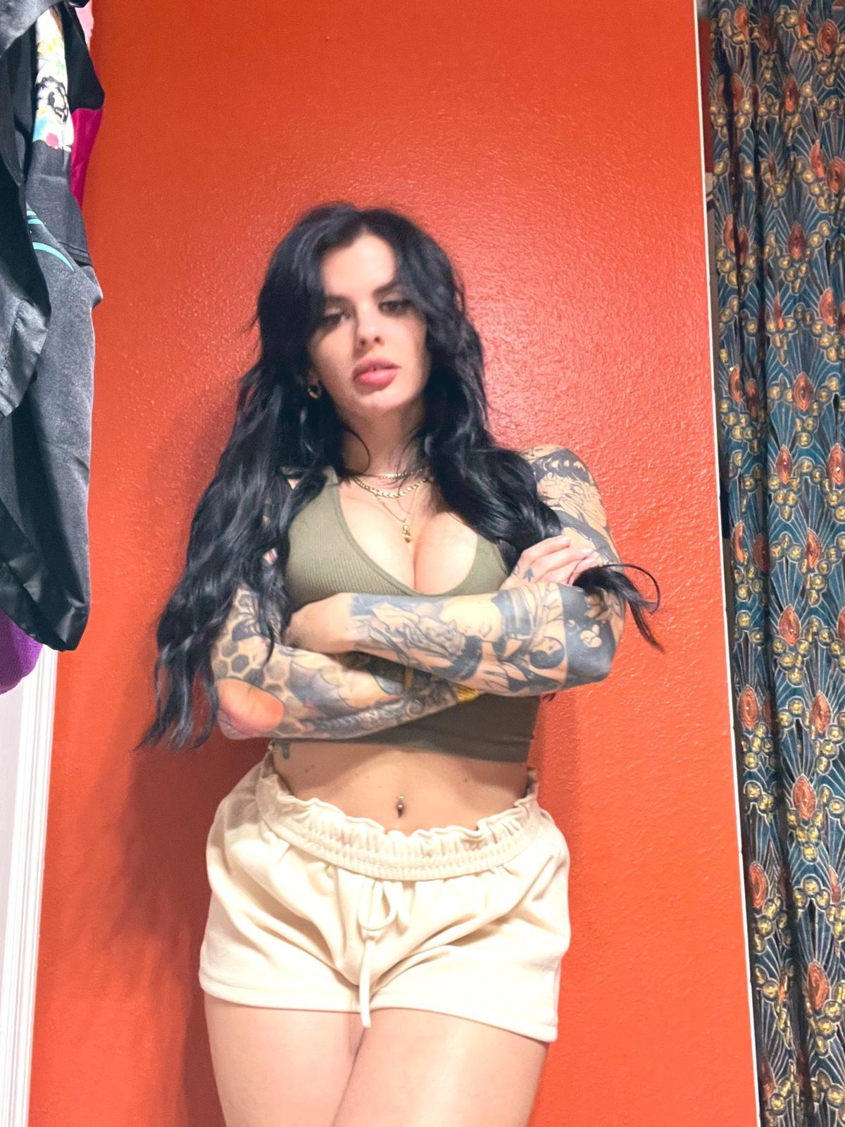 HOTBODY🔥MASSIVE SQUIRT🔥GIRL💯 ALWAYS AVAILABLE FOR HOOKUP🍆NAUGHTY FUN.. HOTBODY🔥MASSIVE SQUIRT🔥GIRL💯 ALWAYS AVAILABLE FOR HOOKUP🍆NAUGHTY FUN..