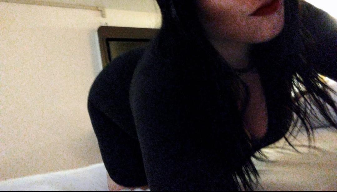 Hot Latina Hot Latina