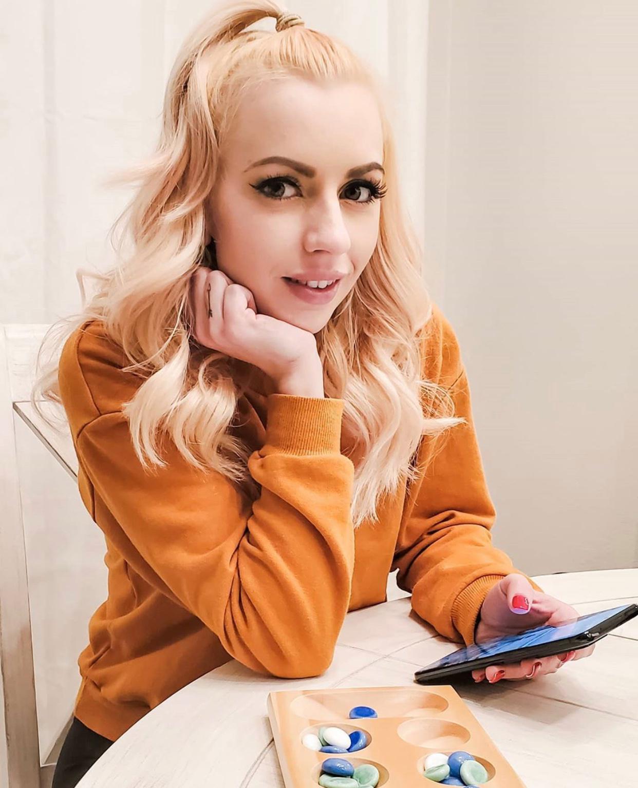 hey text me on +3046663209 i'm available for outcall & incall hey text me on +3046663209 i'm available for outcall & incall