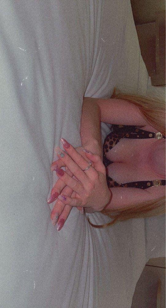 MISS AVINA FOX MISS AVINA FOX