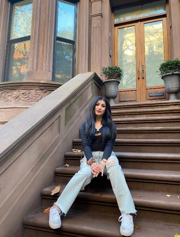 LUXURY Petite Girl LUXURY Petite Girl