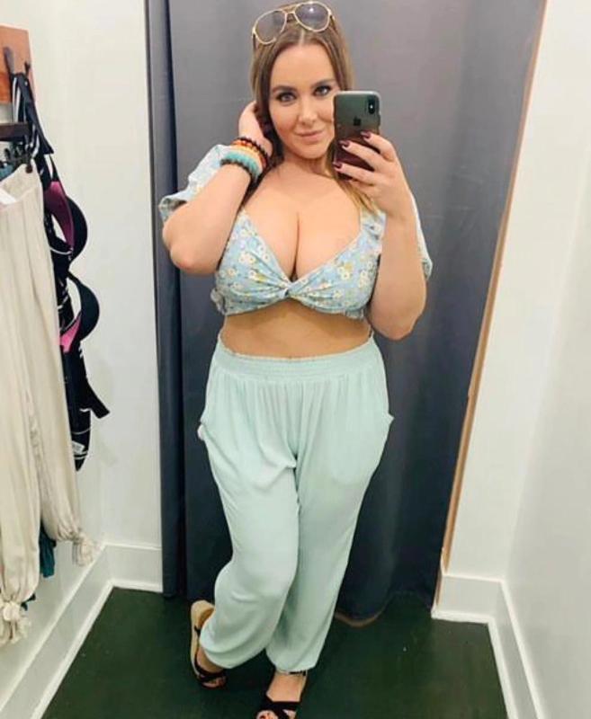 Sexhookup 💯💯🇨🇦🇨🇦