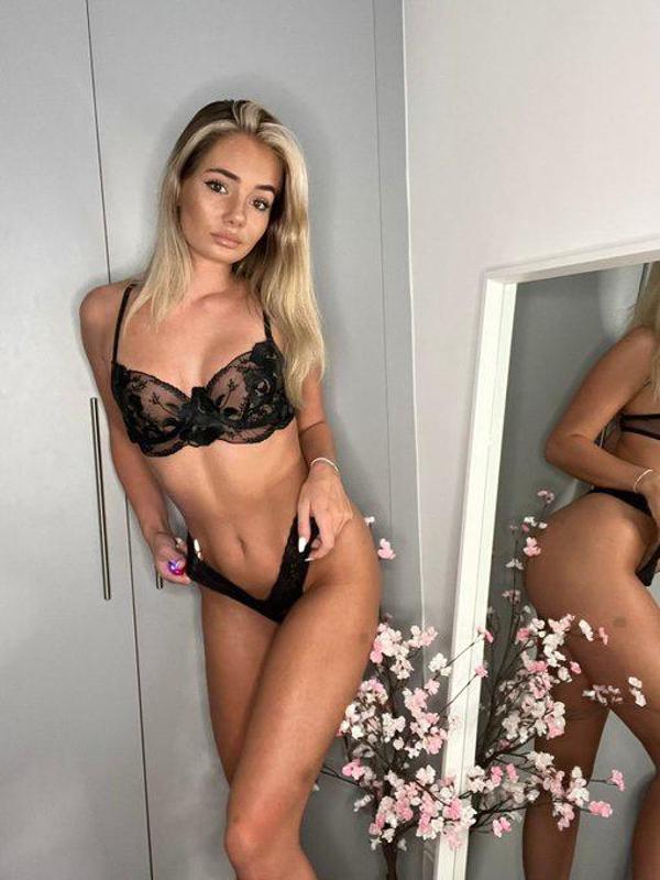 LET ME BE YOUR FANTASY 🍆💦🍑👅