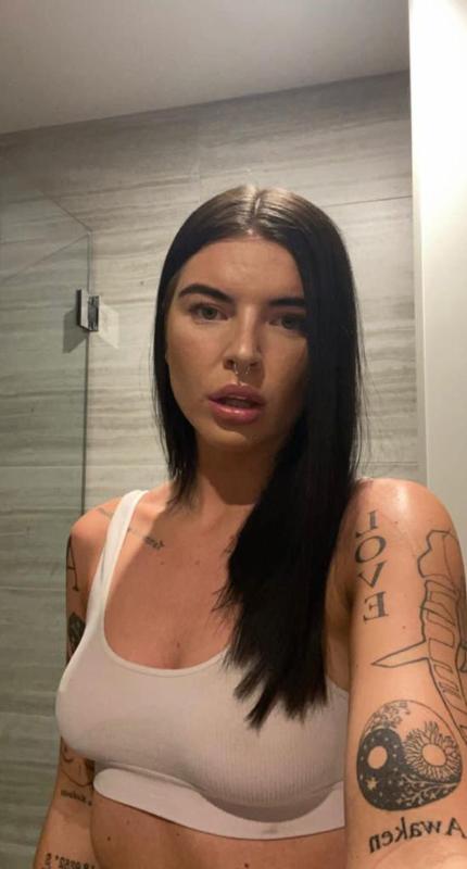 A perfect one night stand ❤️👠🫦💄💗😘