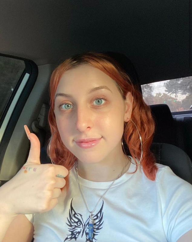 I’m down for hook up 👅