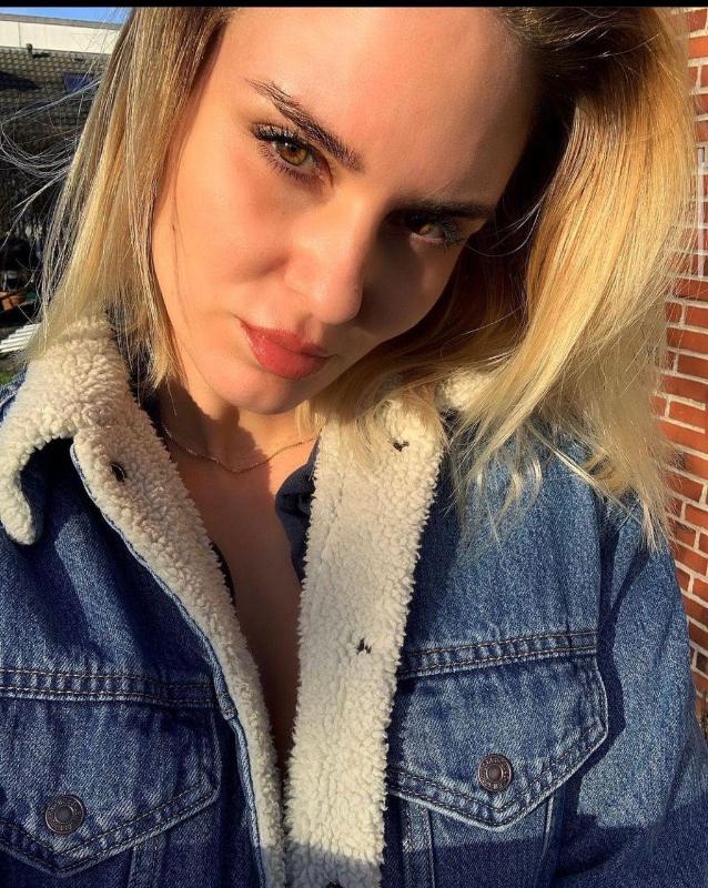 Escort available for hookup 🥵🔥
