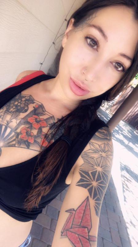 SEXY SANDRA HERE FOR SOME FUN 🤩