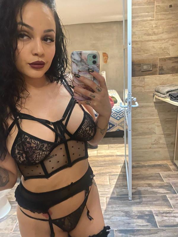 Always available for sex both incall and out call service