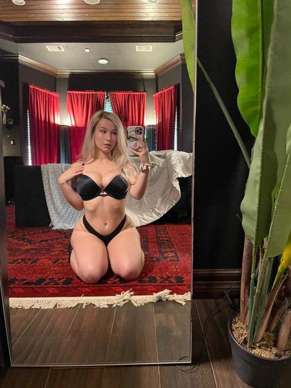 TEXT ME ON (979) 221-1642🥰💚FOR CHEAP~RATE 🍷💓HOT GIRL READY FOR YOU NOW