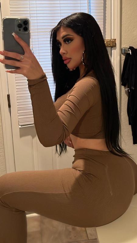 HOOKUP 😛 Incall and Outcall Services 🍆🍑💦Text me (213) 257-8558