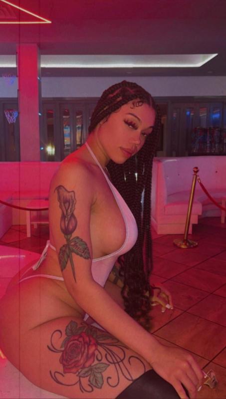 (774)-260-6054😻😻Snap👻Uptowncik 🔥PROFESSIONAL HOOKER😘💦 DISCREET FUN😍