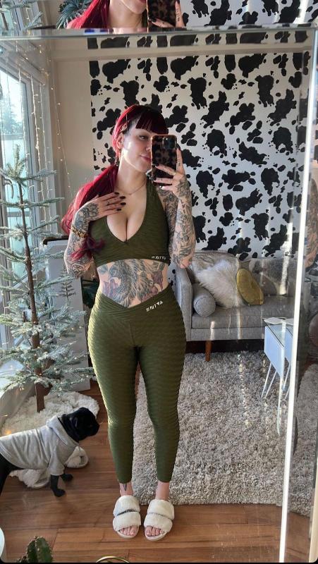 DOWN TO FUCK🌸👅😋