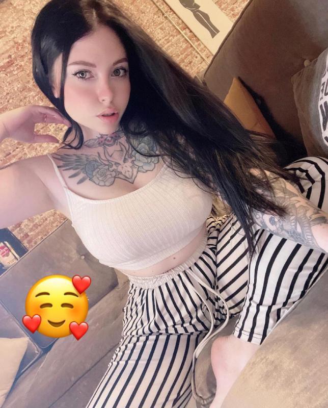 Hook up fun and sex 🍆👅🥰❤️🍑💦😍