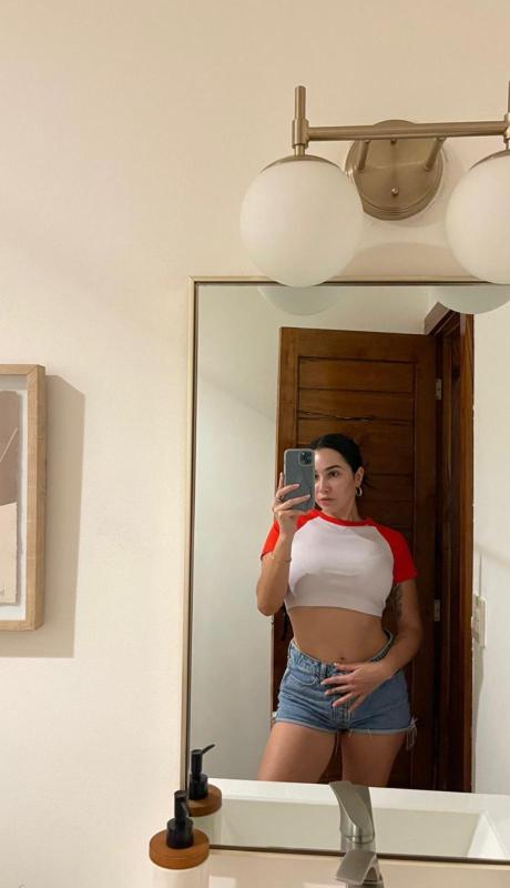 hookup am down to have fun and I party 🍑🍆🍭🍑🍆