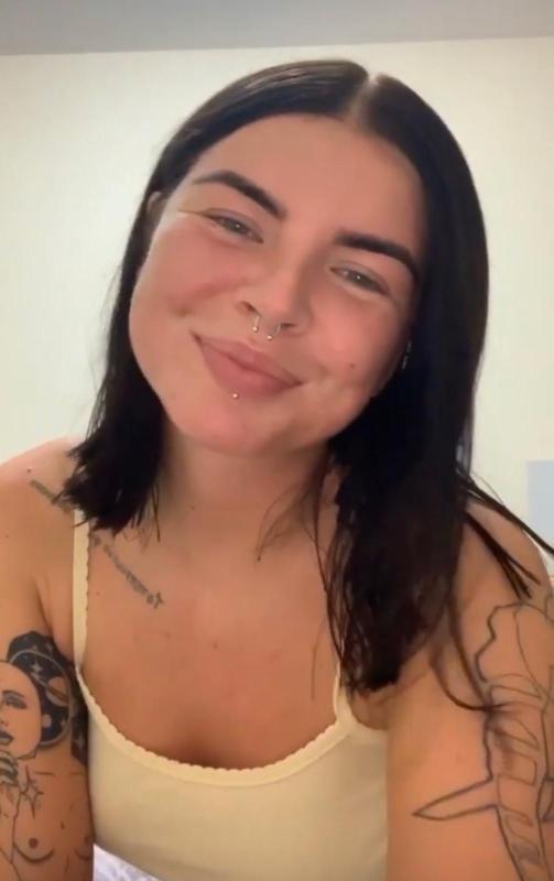 I’m down for fun 🍑🍆 SC: 👻 maggie13290 My cell number….. (319) 441-0045