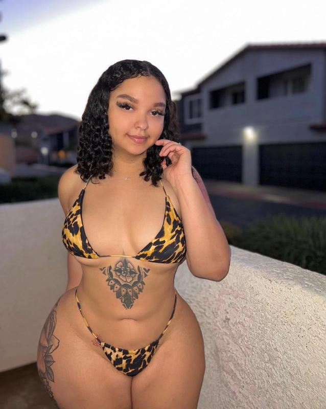 Bad Bitch💦👅but you know I’m Classy😍🤤