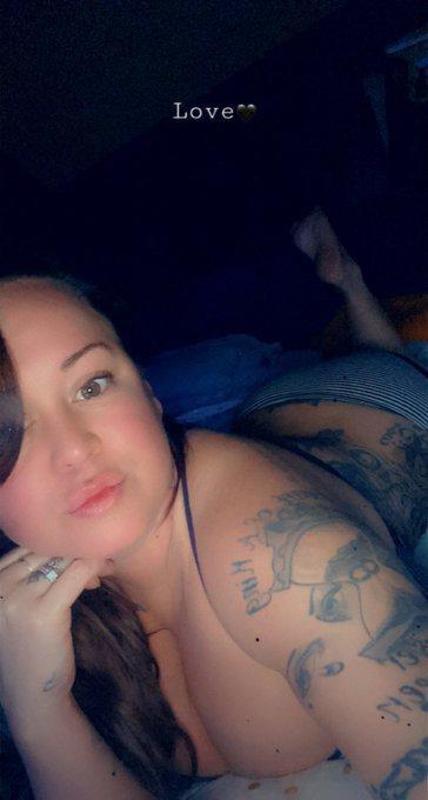 Hookup sex and sell drugs