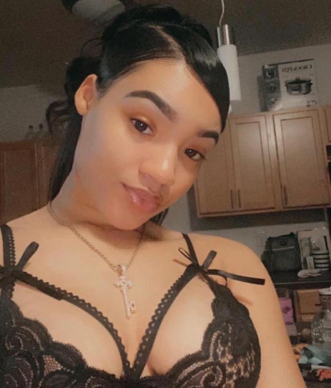 I’m available for fun 🤩 both incall and outcall service💯