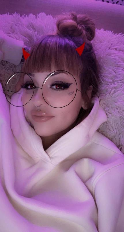 Escort Available for hookup