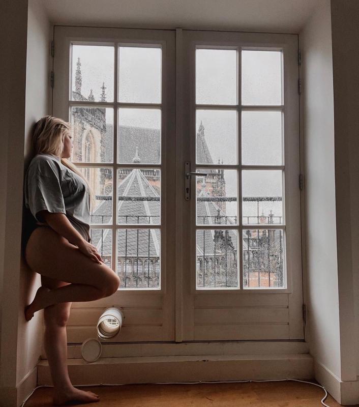 I’m Available in Windsor😘