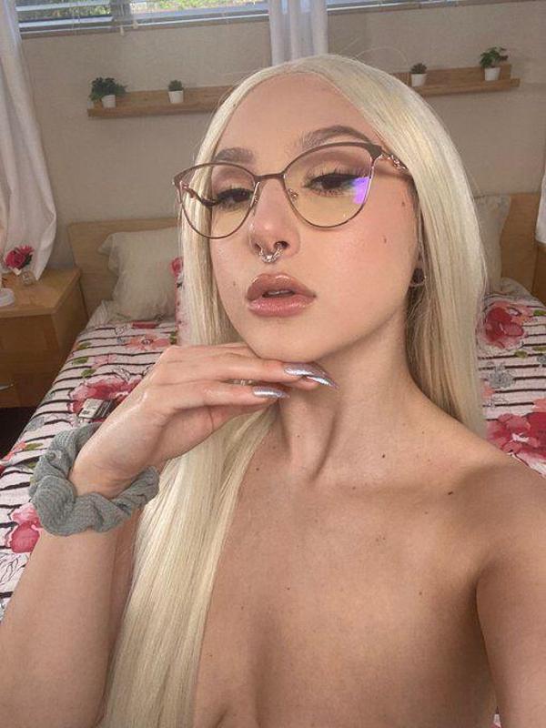 Sexhookup 🇨🇦🇨🇦🇨🇦