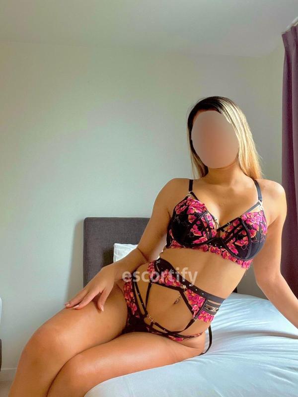 AlanaBEST GFE xox