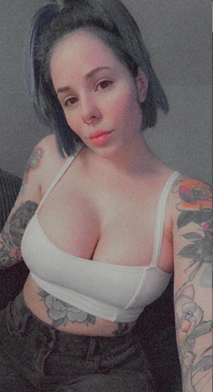 I’m available for fun 🍆🍑🍆🍑🍆🍑🍑🍆🍑🍆🍑