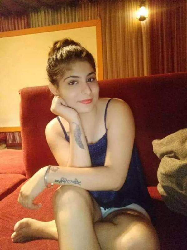 Call Girls In ,Delhi ?? (+91)-9899-/-593777?? Escorts Provide In Delhi High Profile Models Offer Hot