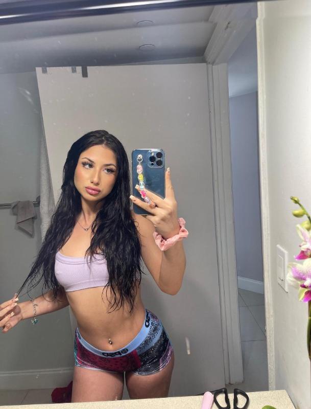CITY GIRL ESCORT