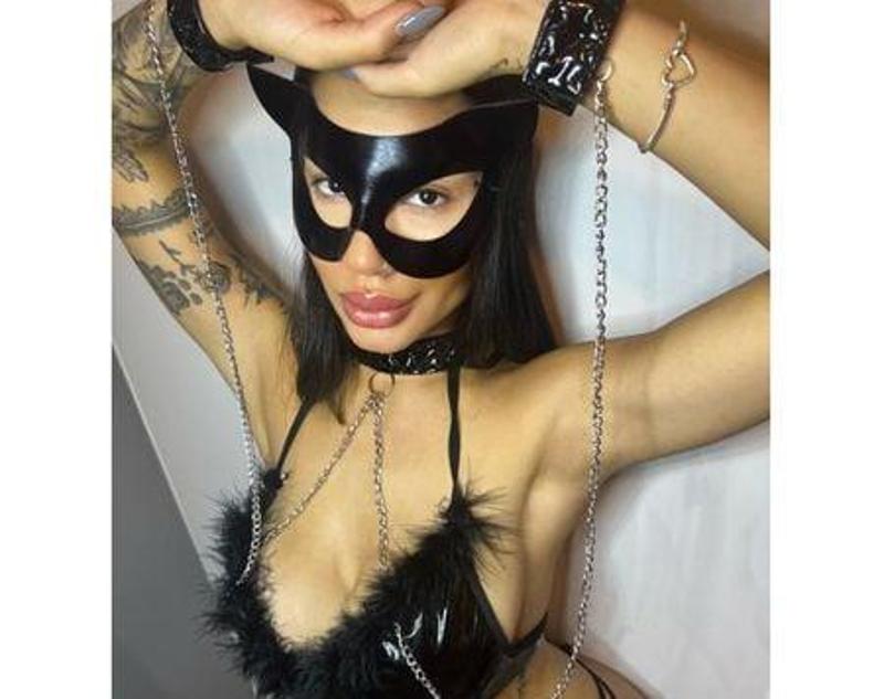 😈♨️ AYLA NAUGHTY WOAMN CAT NEW IN TOWN 💯💗